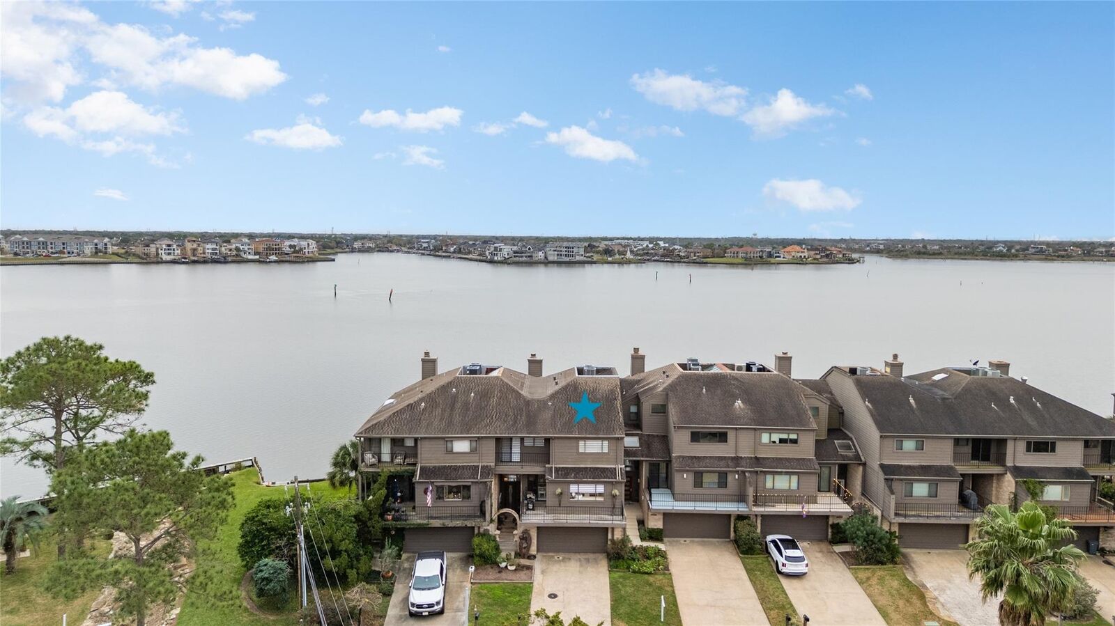 Property Photo:  2818 Lighthouse Drive  TX 77058 