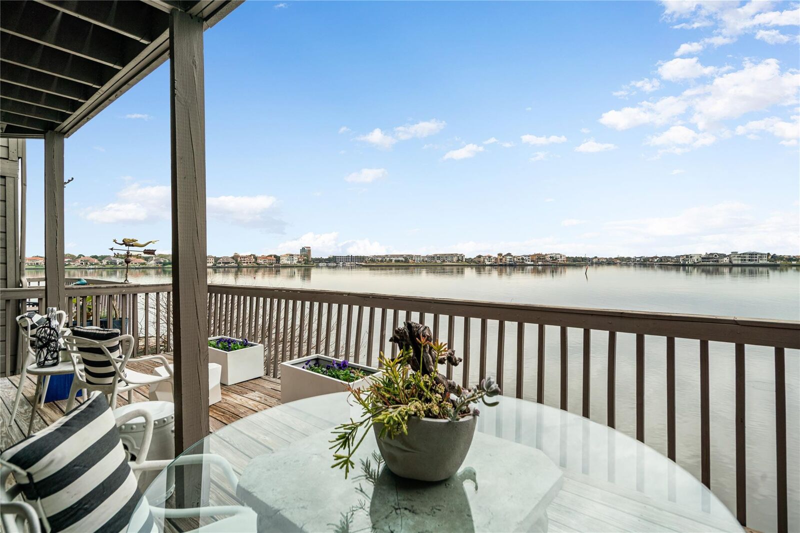 Property Photo:  2818 Lighthouse Drive  TX 77058 