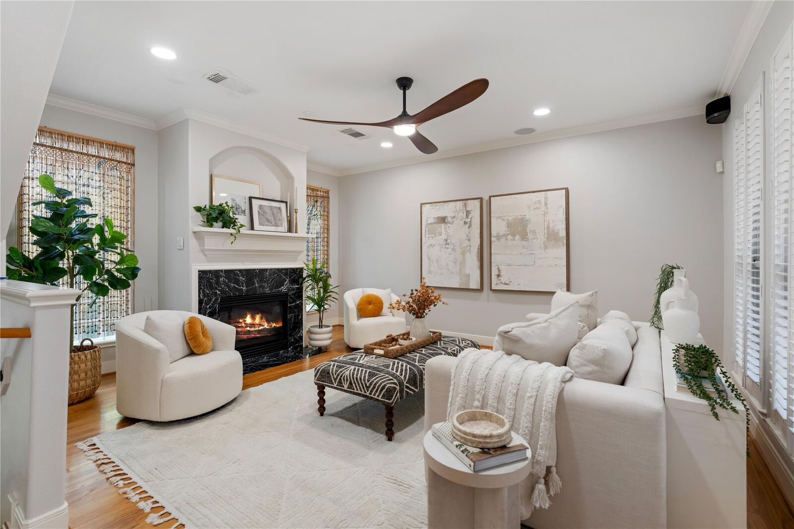 Property Photo: 1308 Cohn Street TX 77007