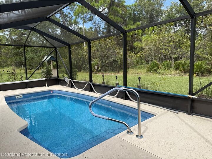 Property Photo: 55 Lake Side Trail FL 33852