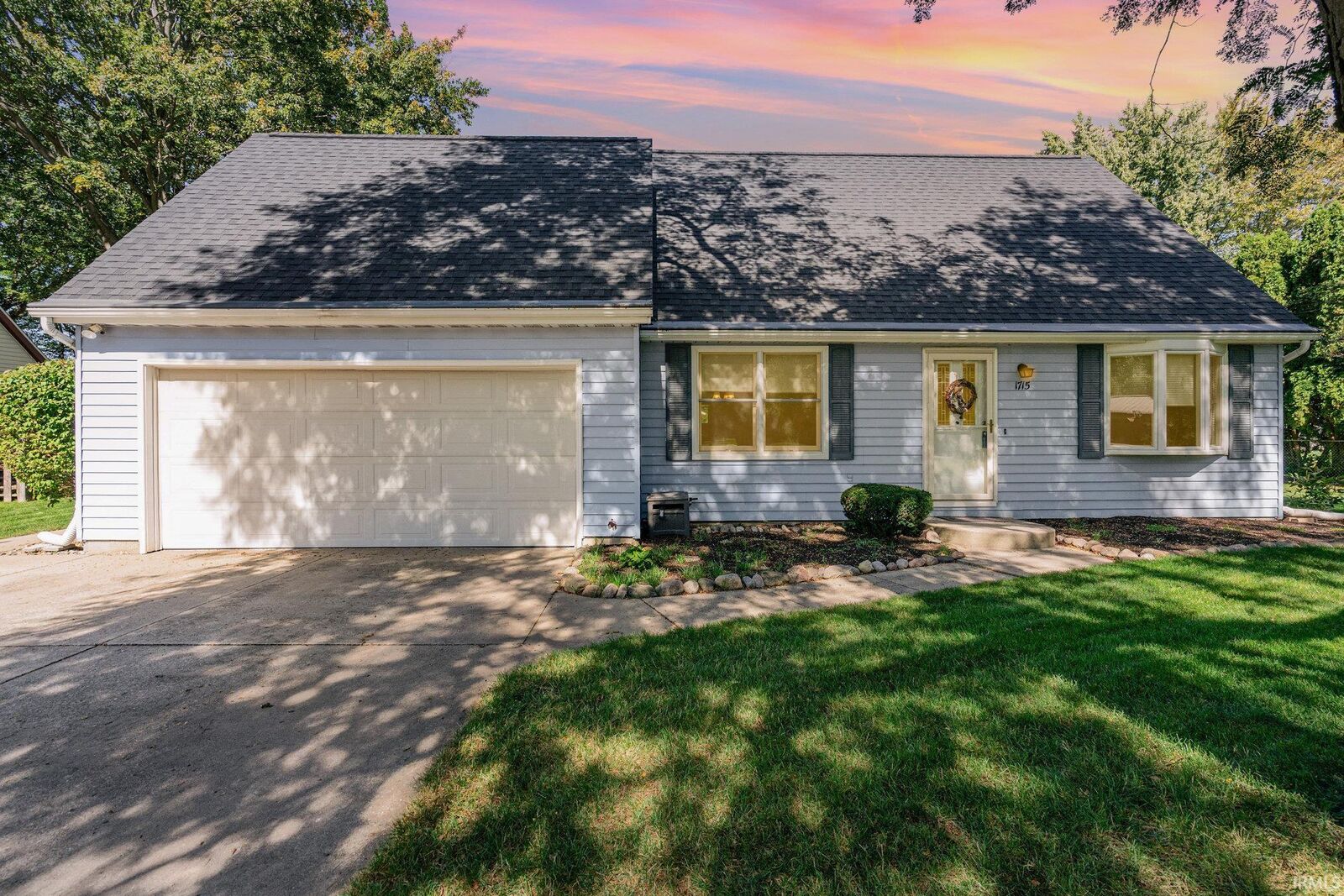 Property Photo: 1715 Berkey Avenue IN 46526