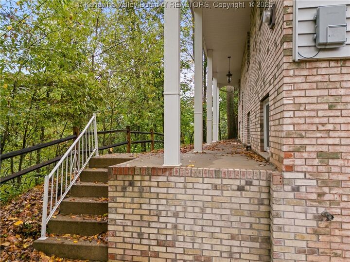 Property Photo:  6 Poplar Drive  WV 26105 