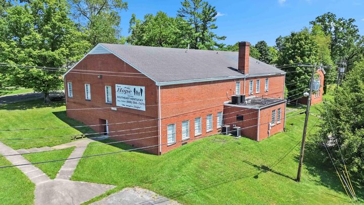 Property Photo:  60 Bennett Circle  KY 40741 