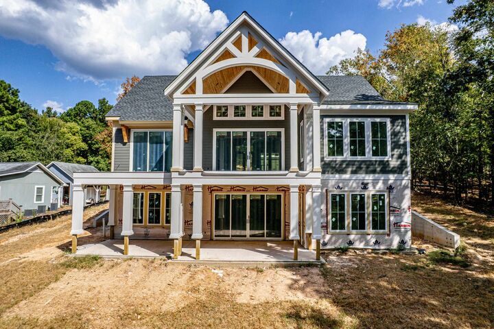Property Photo: 251 East Riverbend Drive GA 31024