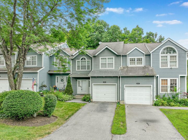 125 Pinebrook Drive  Hyde Park NY 12538 photo