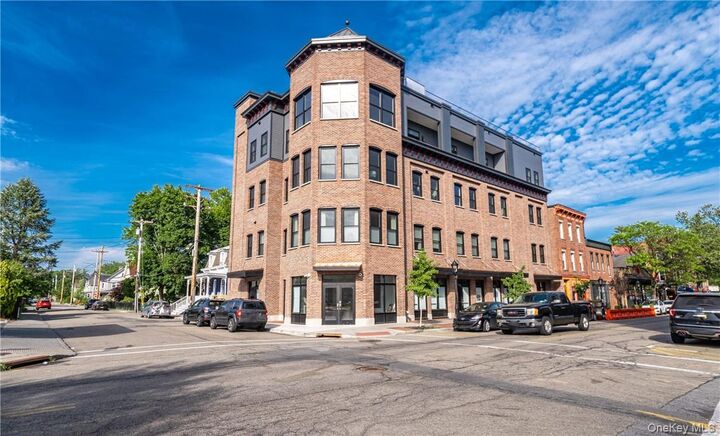 Property Photo:  226 Main Street 301  NY 12508 