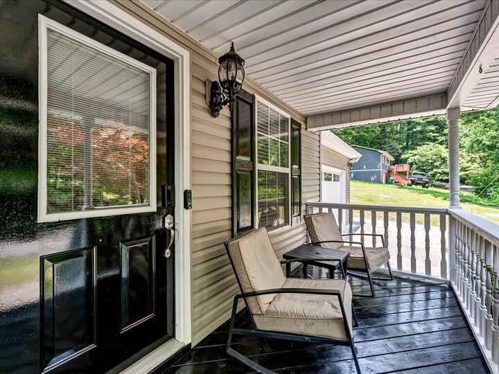 Property Photo: 120 Oak Road TN 37849
