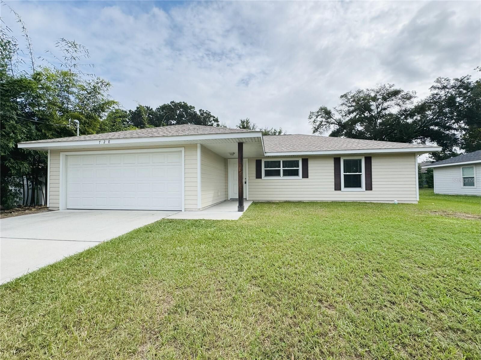 Property Photo: 728 Old Floral City Road FL 34450
