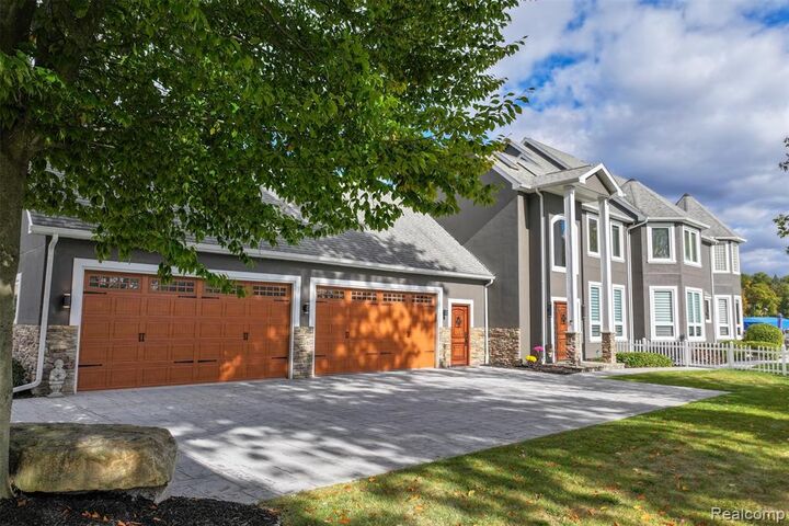 Property Photo: 16083 Whitehead Drive MI 48451 8713