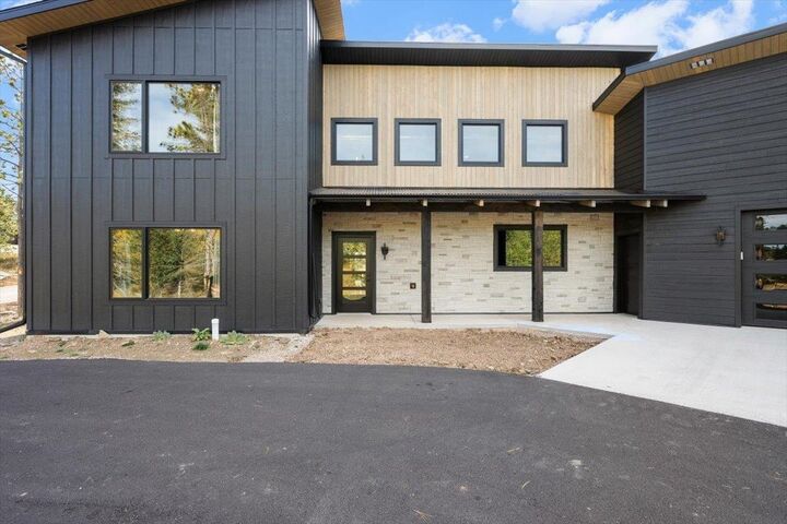 Property Photo: 11270 Ashland Court SD 57754