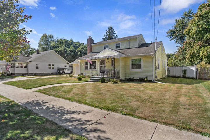 Property Photo: 414 Orange Street MI 49202