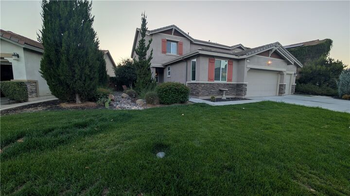 Property Photo: 32459 Whispering Glen CA 92595