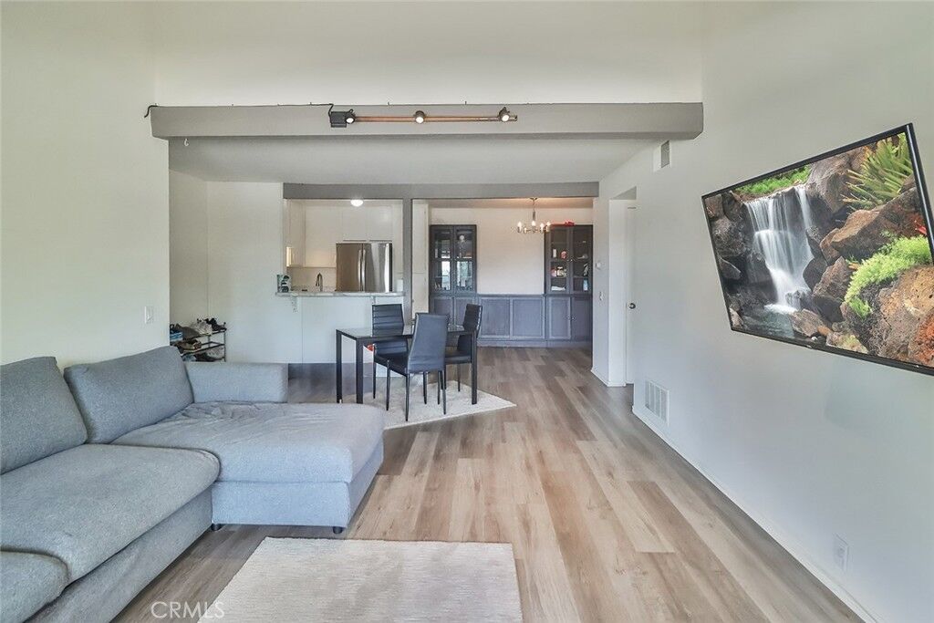 Property Photo:  1300 Saratoga 805  CA 93003 