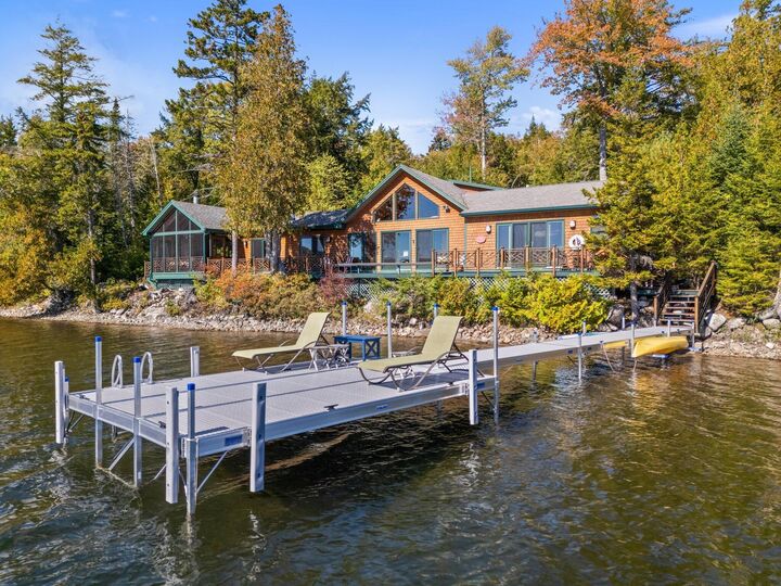 Property Photo: 9 Outlet Cove Road ME 04605