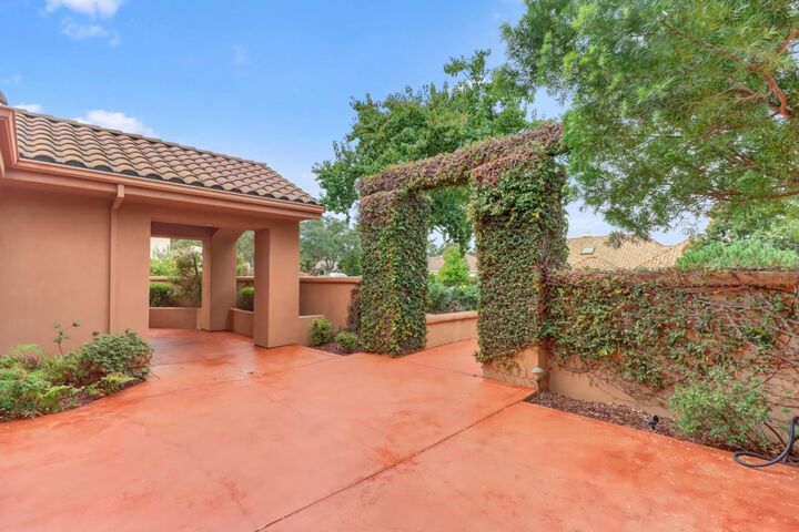 Property Photo:  15418 De La Cruz Drive  CA 95683 
