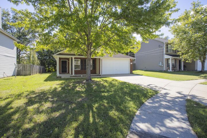 Property Photo:  5248 Sunsail Dr  TN 37013 
