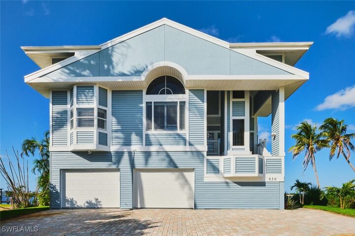 Property Photo:  950 San Carlos Drive  FL 33931 