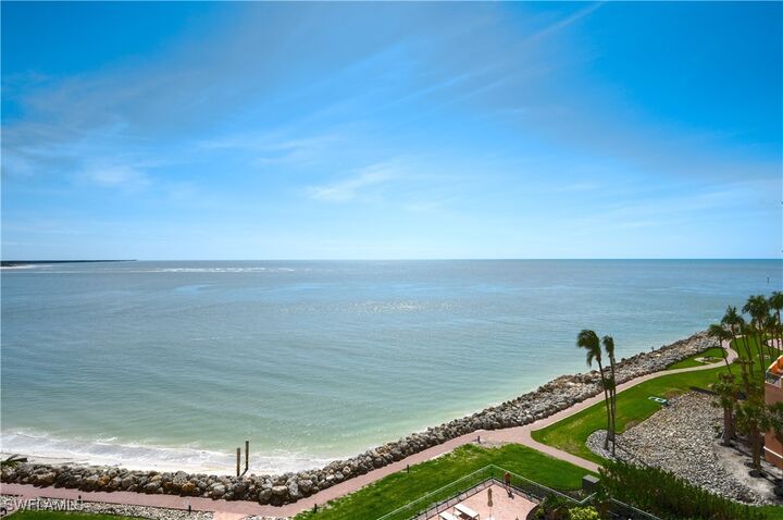 Property Photo:  980 Cape Marco Drive 706  FL 34145 