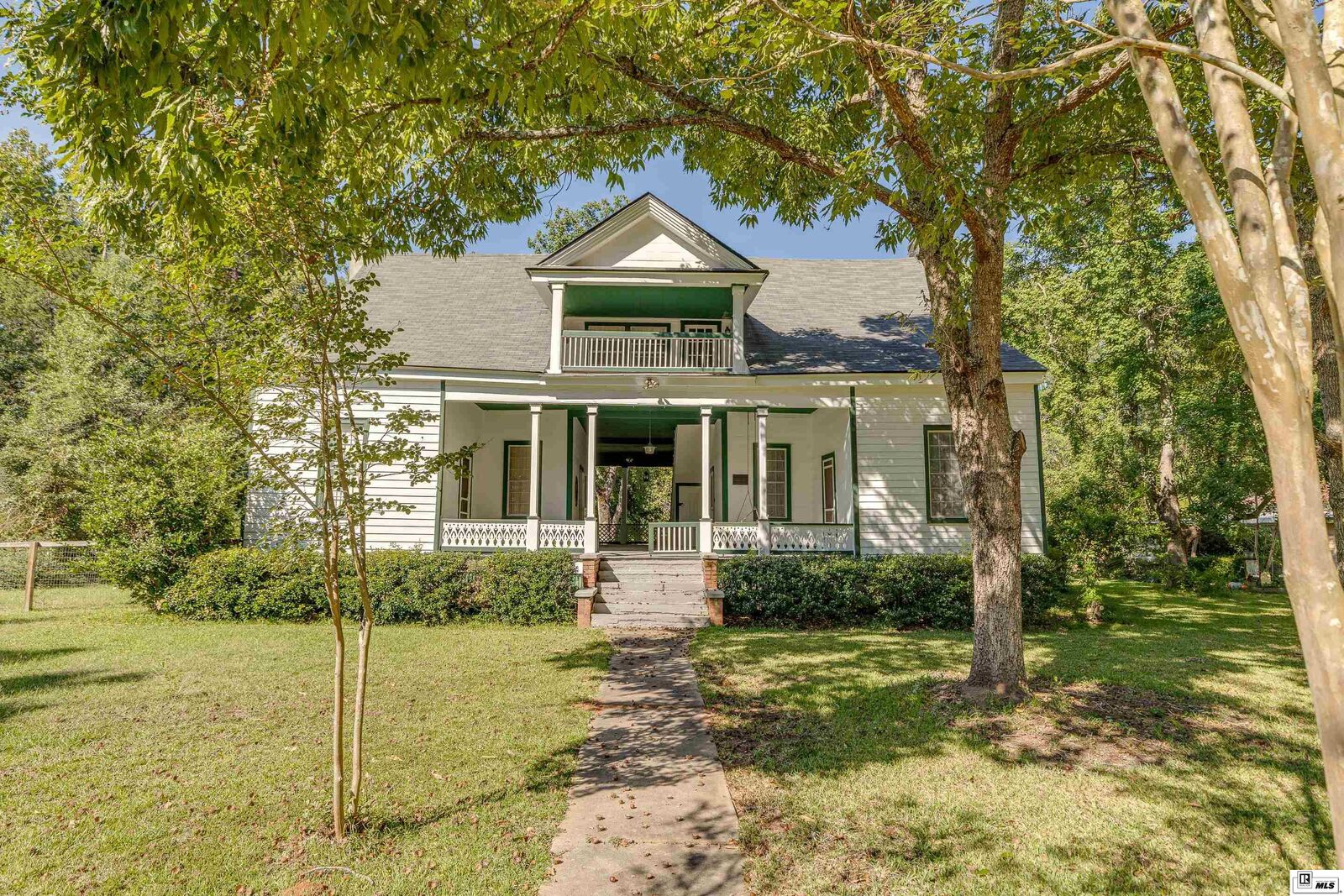 Property Photo:  12801 Highway 154  LA 71028