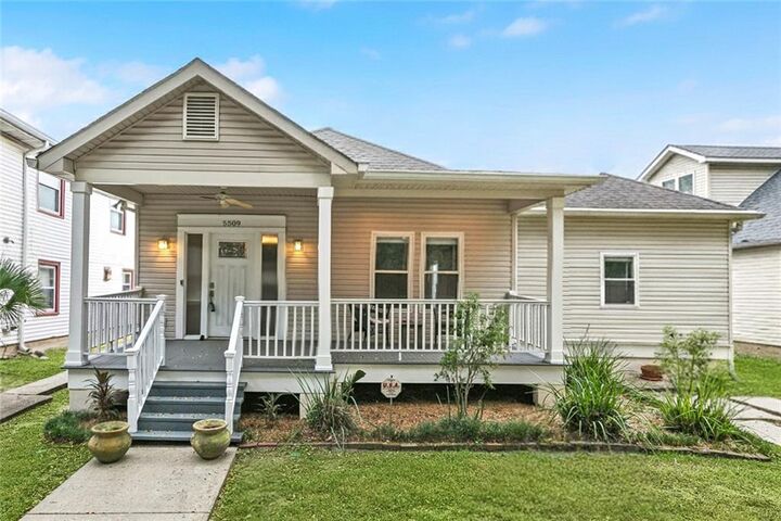 5509 West End Boulevard  New Orleans LA 70124 photo