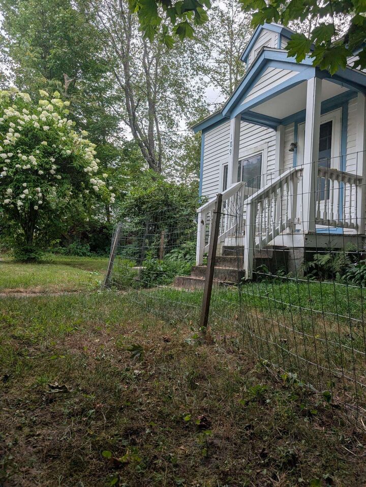 Property Photo: 189 Highland Street NH 03264