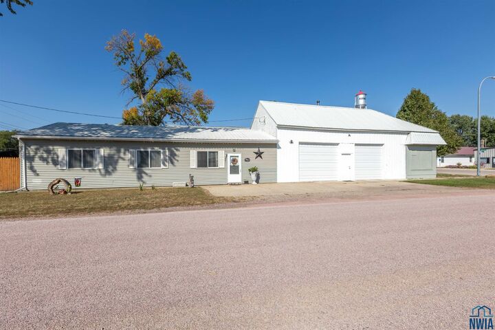 Property Photo: 401 Main Street IA 51026