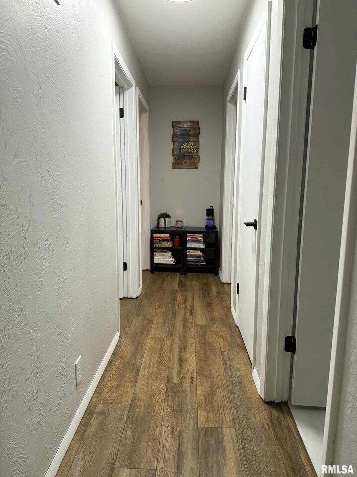 Property Photo:  214 Palm Street  IL 61520 