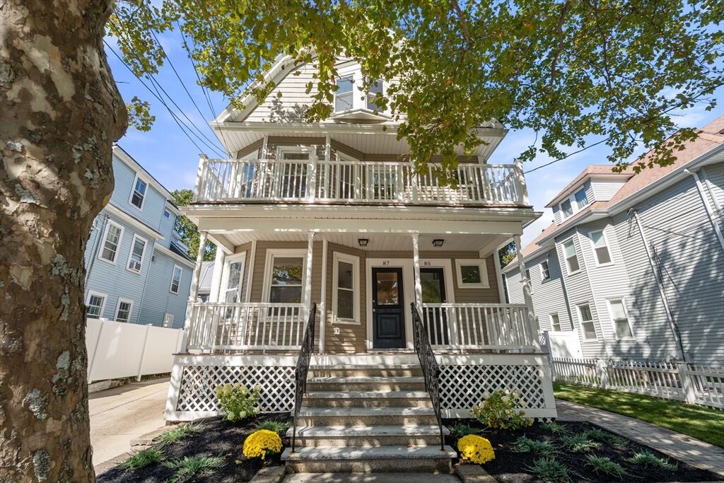 Property Photo:  85-87 Dexter Avenue 87  MA 02472 