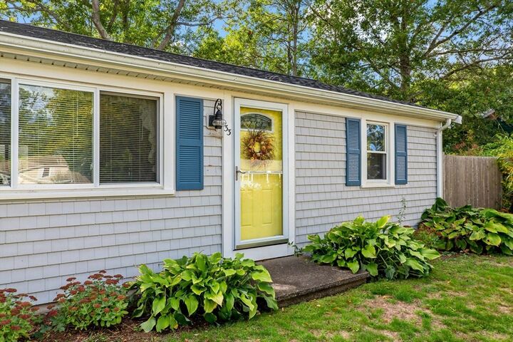 Property Photo:  33 Sparrow Way  MA 02664 