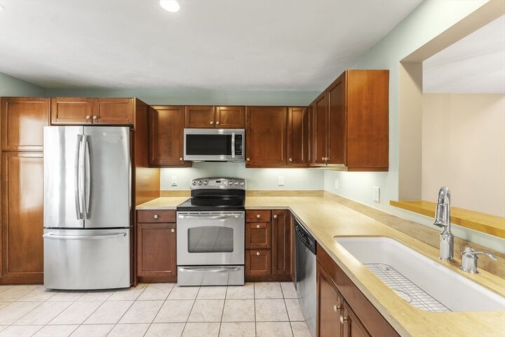 Property Photo: 61 Bradstreete Crossing 61 MA 02360