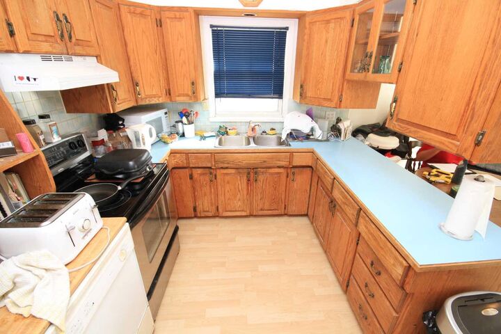 Property Photo:  5305 56 Street  AB T1G 1L8 