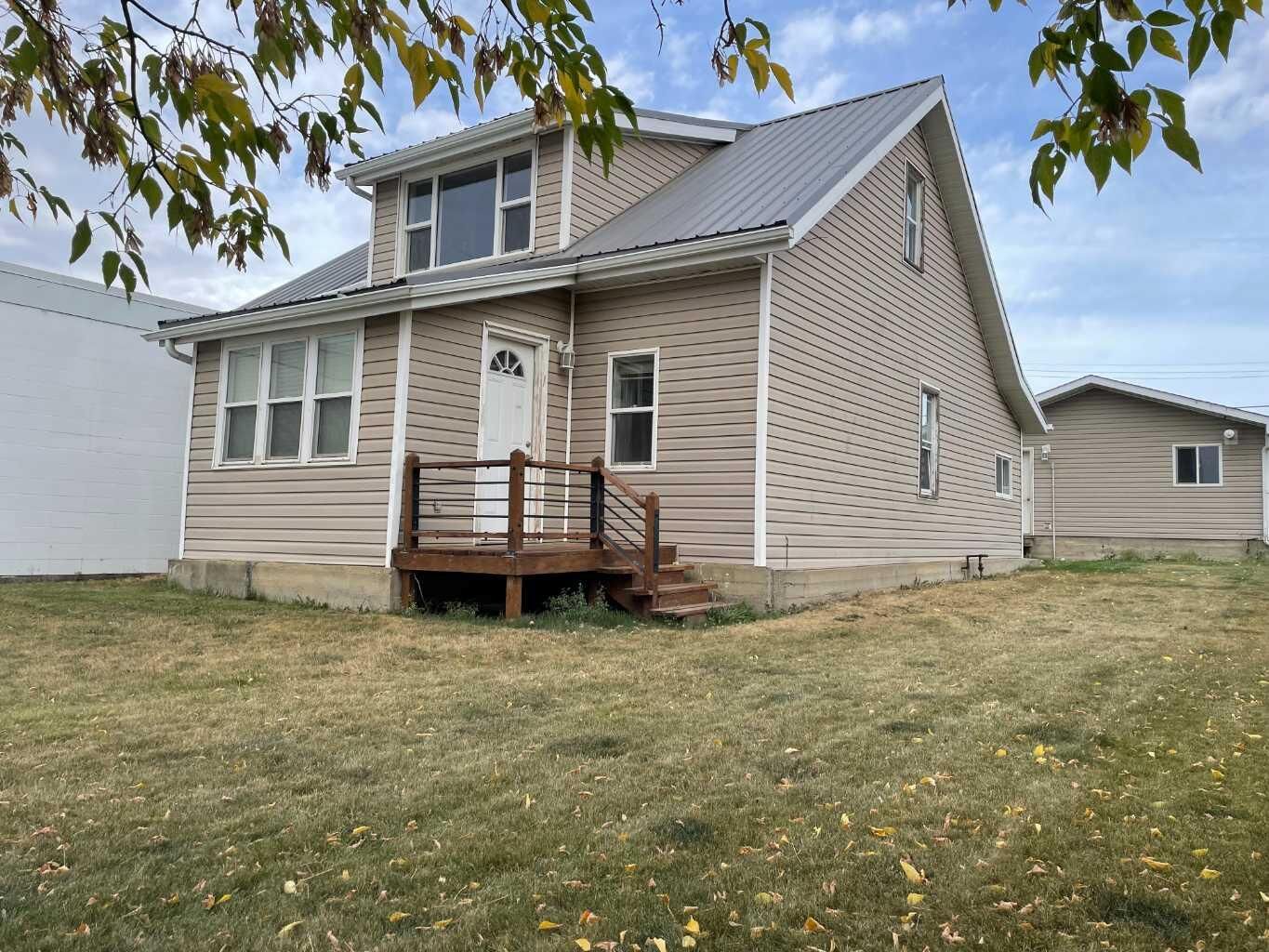 Property Photo: 10908 102 Avenue AB T0H 1L0