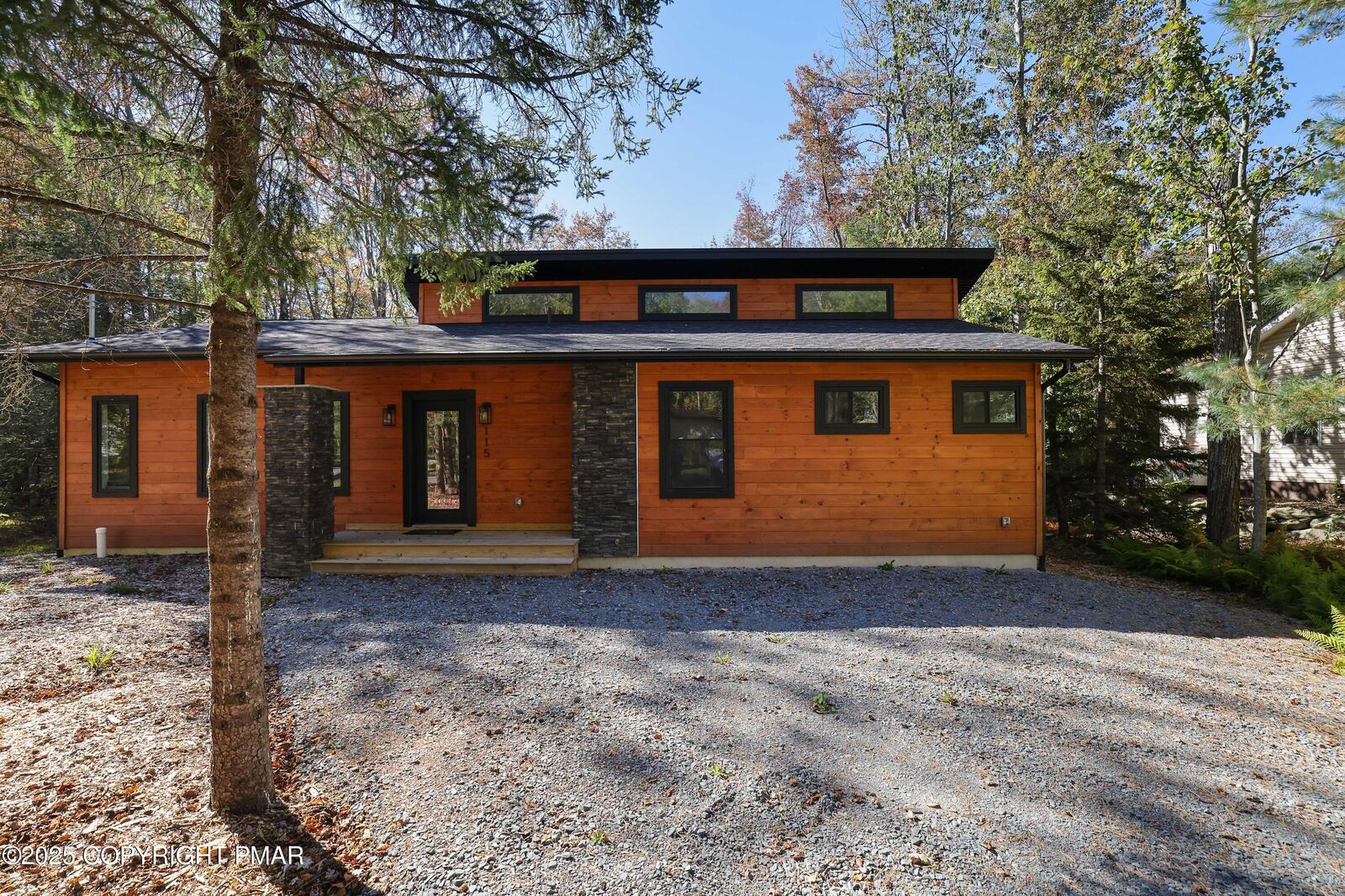 Property Photo: 115 Nadine Boulevard PA 18346