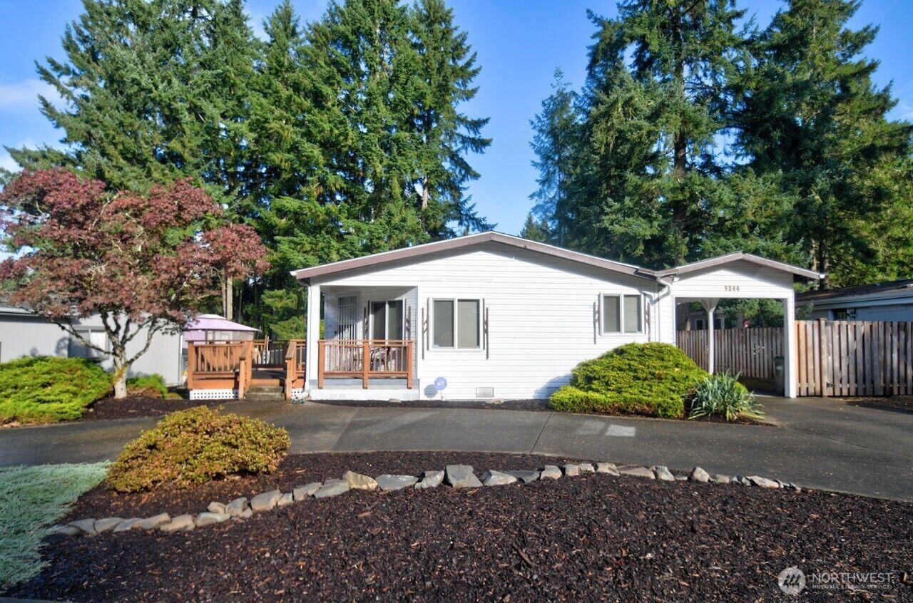Property Photo: 6344 Aldea Court SE WA 98503