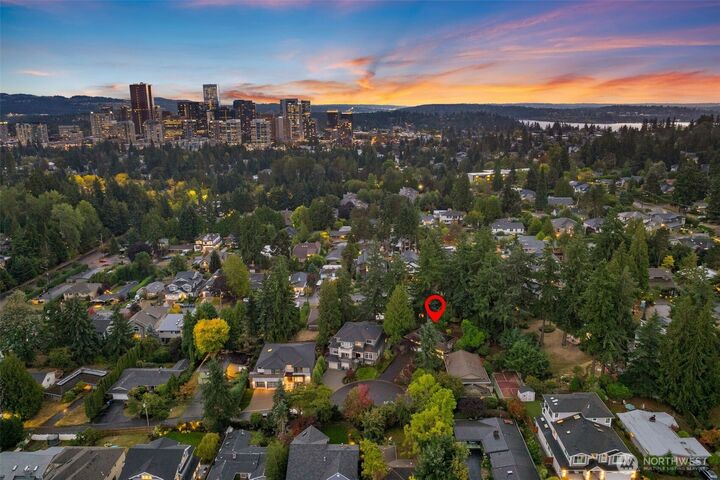 Property Photo:  10213 NE 22nd Place  WA 98004 
