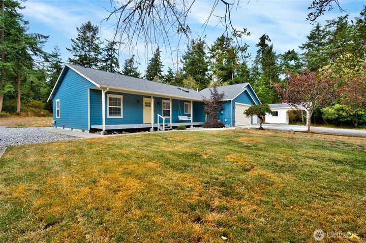 2033  Navy Lane  Oak Harbor WA 98277 photo