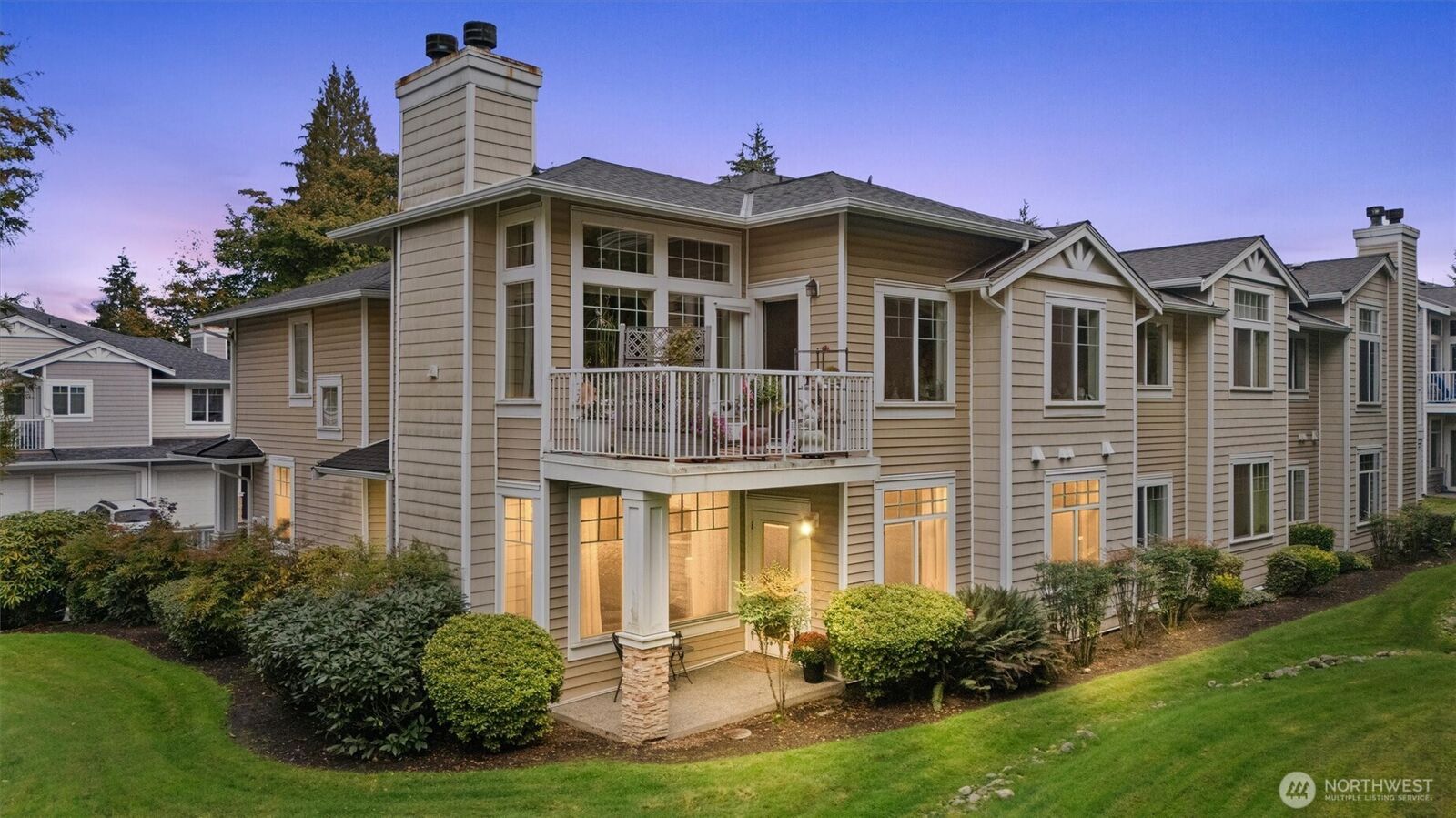 Property Photo:  6515  134th Place SE E6  WA 98296 