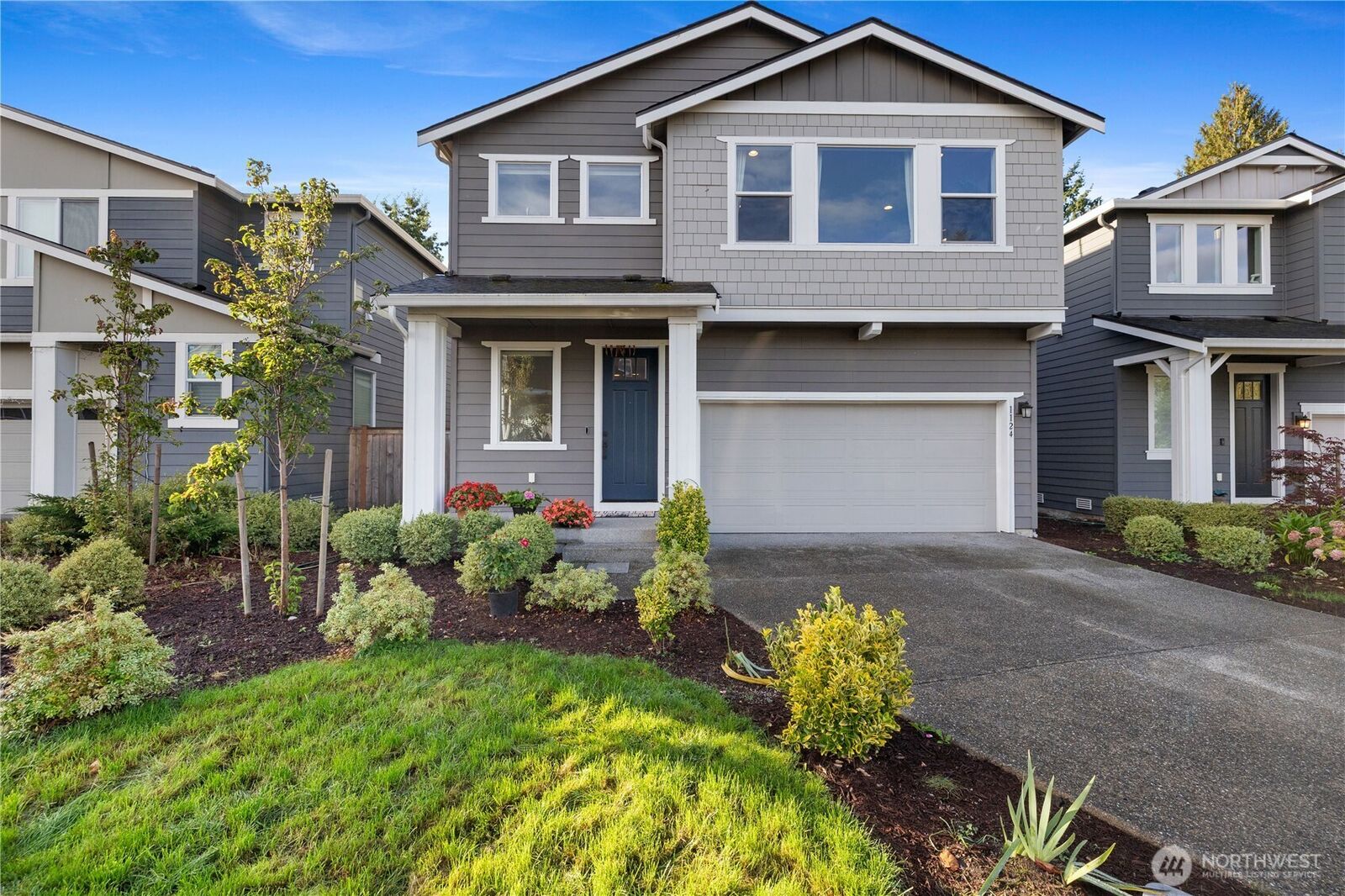 Property Photo:  1124  133rd Place SW  WA 98204 