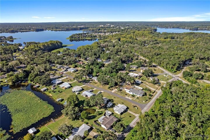 Property Photo: 7330 E Allen Drive FL 34450