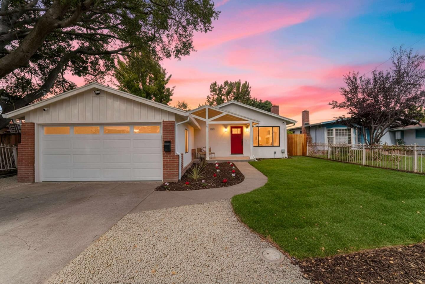 Property Photo:  1523 Ursula Way  CA 94303 