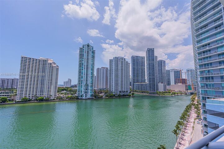 Property Photo:  335 S Biscayne Blvd 1207  FL 33131 