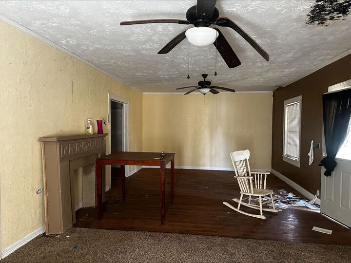 Property Photo:  3021 Thomas Blvd  TX 77642-0000 