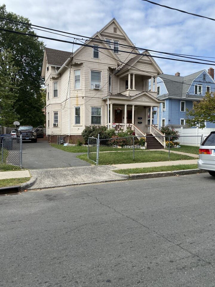 25 May Street  Hartford CT 06105 photo