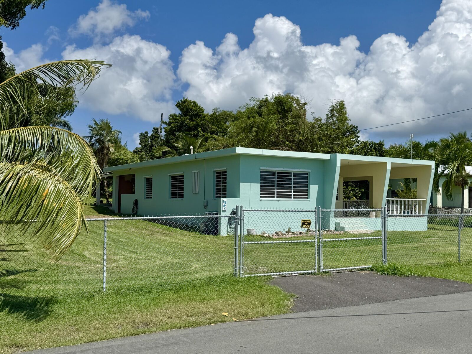 Property Photo:  69 Hannahs Rest We  VI 00840