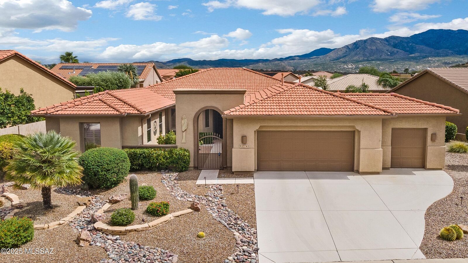 Property Photo: 37741 S Hill Side Drive AZ 85739