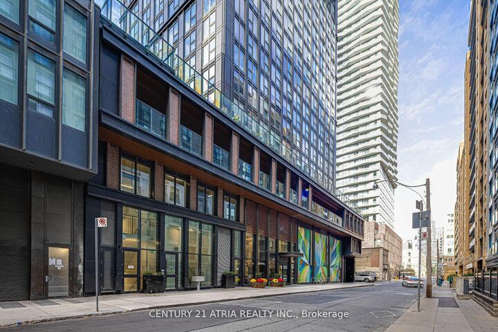 Property Photo: 82 Dalhousie Street 1915 ON M5B 0C5