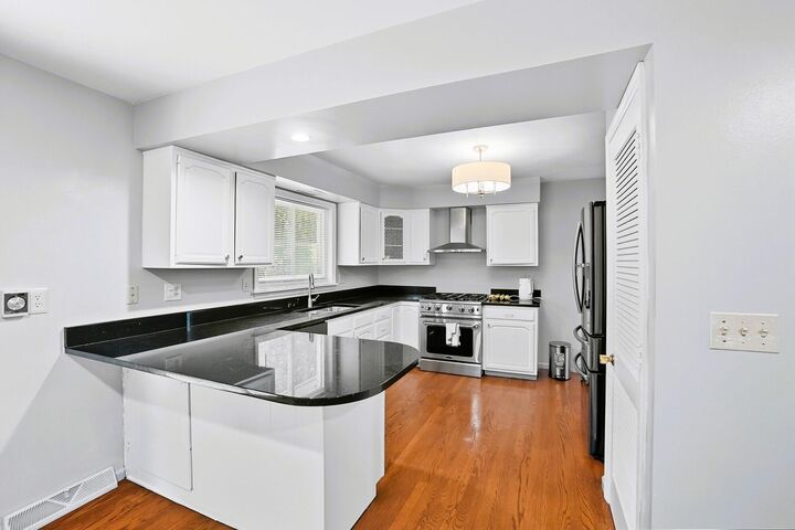 Property Photo: 1314 Ridgeview Avenue OH 45409