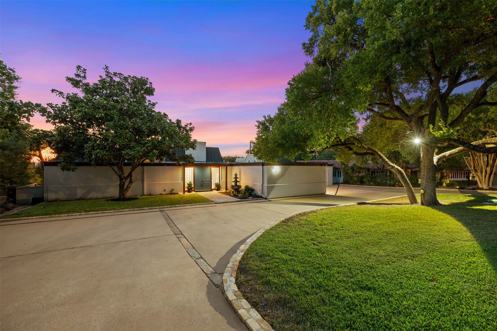 Property Photo: 311 Comet TX 78734