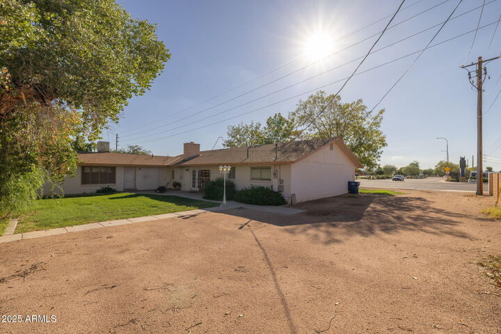 Property Photo: 333 S Cooper Road AZ 85225