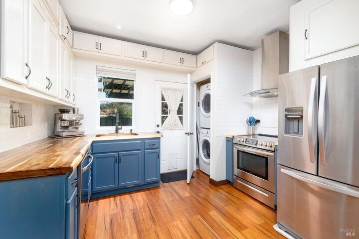 Property Photo: 113 Leslie Street CA 95482